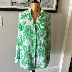 Felicité boyfriend blouse. Gauze feel. Worn once